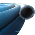 Manguera hidráulica de goma flexible de alta presión de Alibaba 2016 con las instalaciones de tuberías R1 / 1SN
